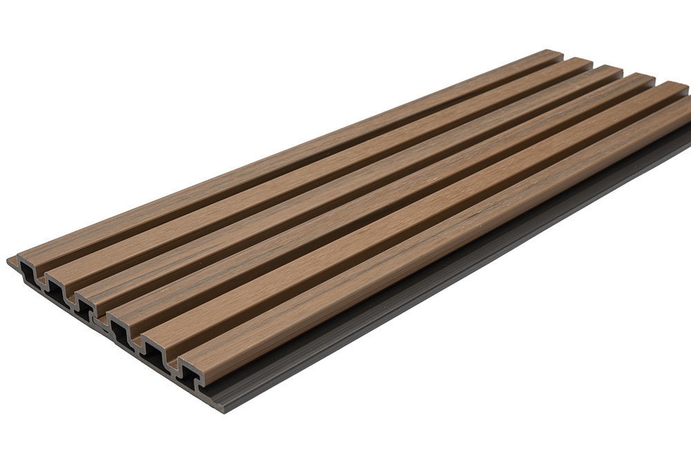 Εικόνα της WPC PANEL 2ης Γενιάς Με 3D Πηχάκια 25/147.5mm TEAK 5510 7-24-FSGW02-TEAK