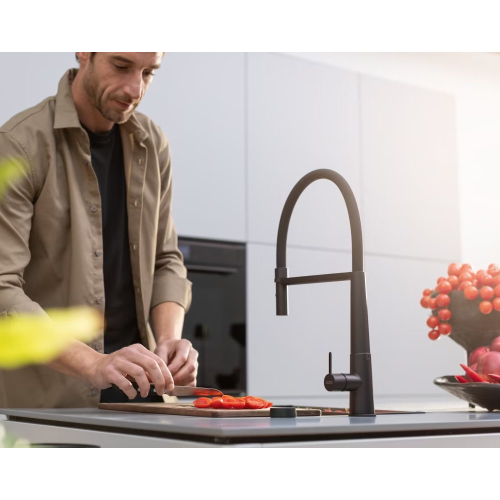 Εικόνα της Μπαταρία Κουζίνας Franke Icon Semi Pro Ντους Black Matt 3156858055 (115.0690.598)