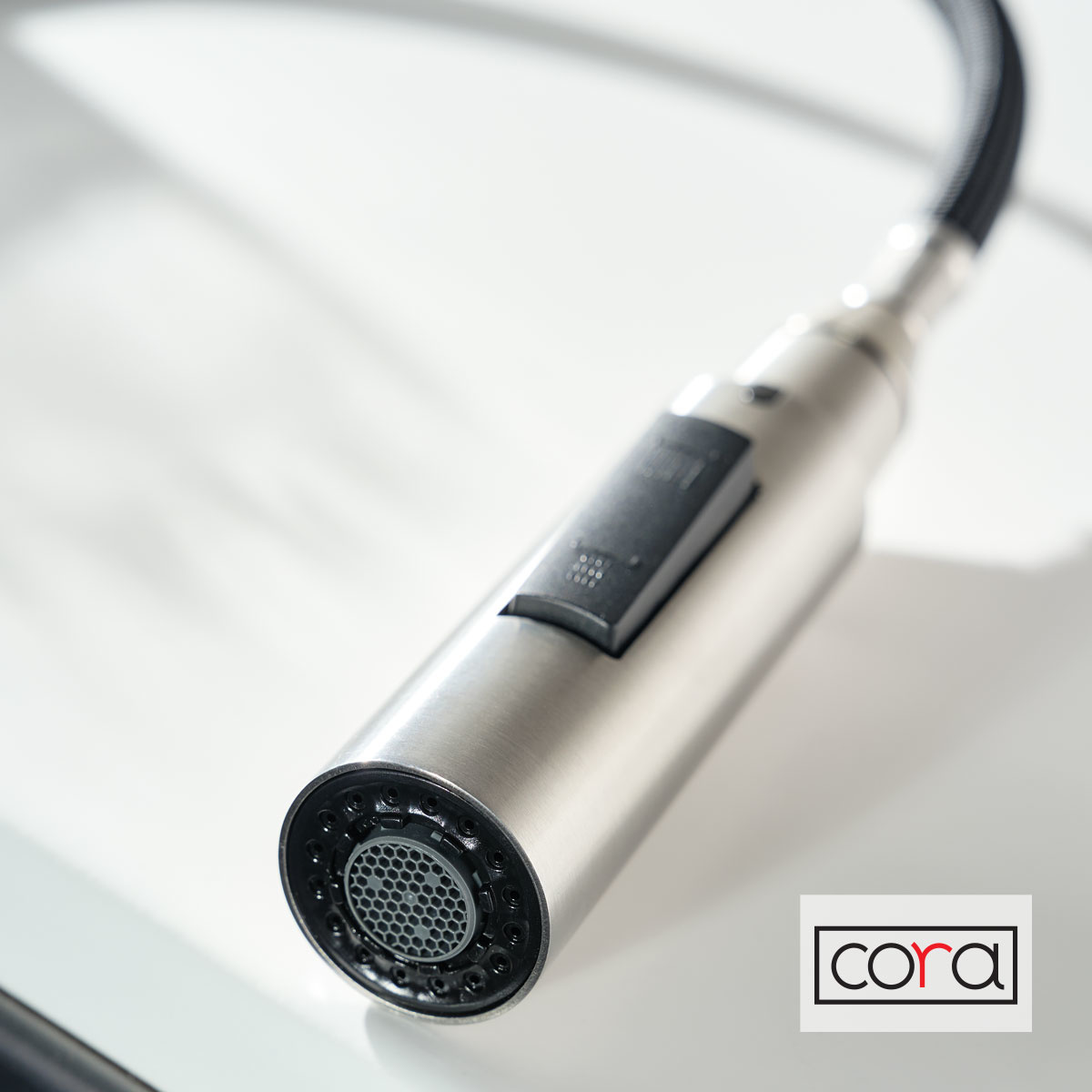 Εικόνα της Μπαταρία Κουζίνας Cora 63630-111 Ντους Inox