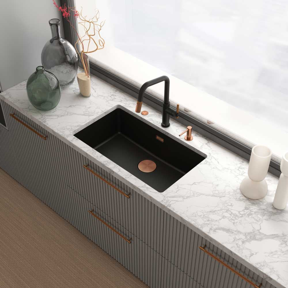 Εικόνα της Μπαταρία Κουζίνας Franke Maris Stripes U MBC Ντους Black Matt Copper 3153101064 (115.0747.677)