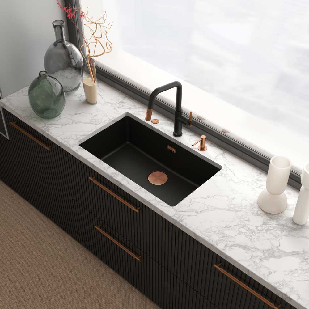 Εικόνα της Μπαταρία Κουζίνας Franke Maris Stripes U MBC Ντους Black Matt Copper 3153101064 (115.0747.677)